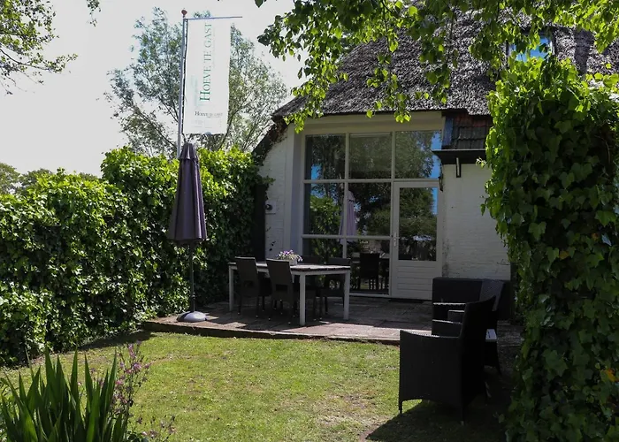 Hoeve te Gast